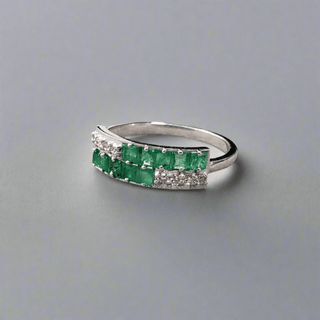 14k White Gold Zambian Emerald & Diamond Ring - K Jewelry Accessories