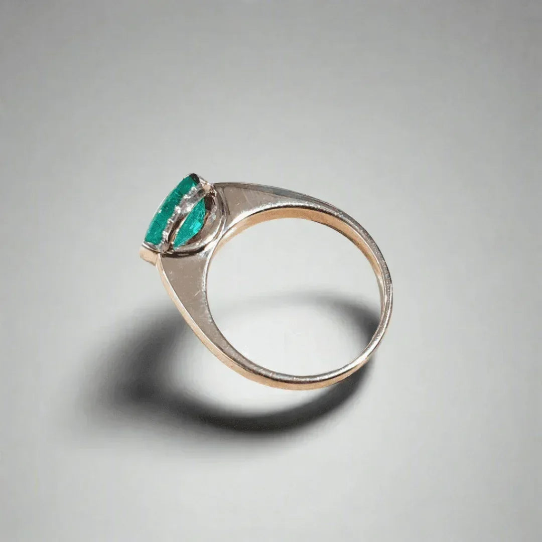 18k Gold Emerald & Brilliant Cut Diamond Ring - K Jewelry Accessories