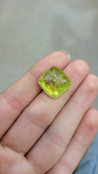 17.96 ct. Natural Green Sphene Suger loaf Shape - #SE1