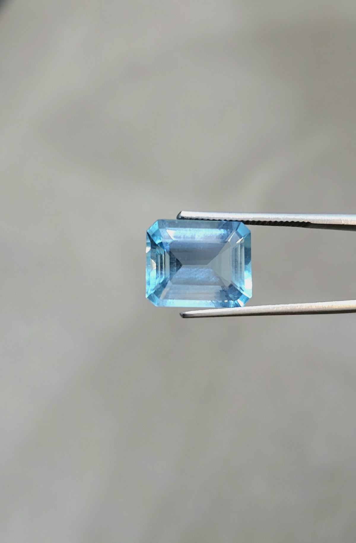 3.78 ct. Natural Blue Aquamarine Octagon Shape - #AQ110