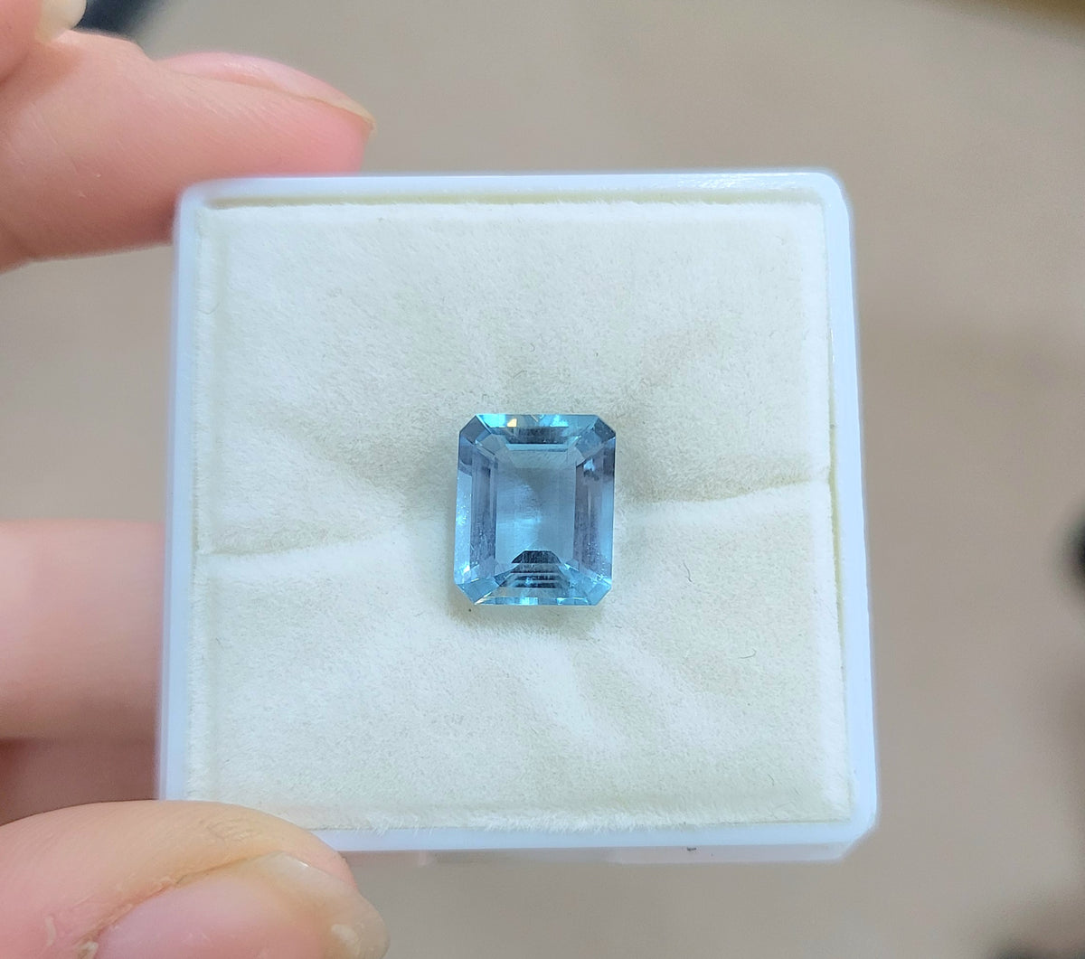 3.78 ct. Natural Blue Aquamarine Octagon Shape - #AQ110