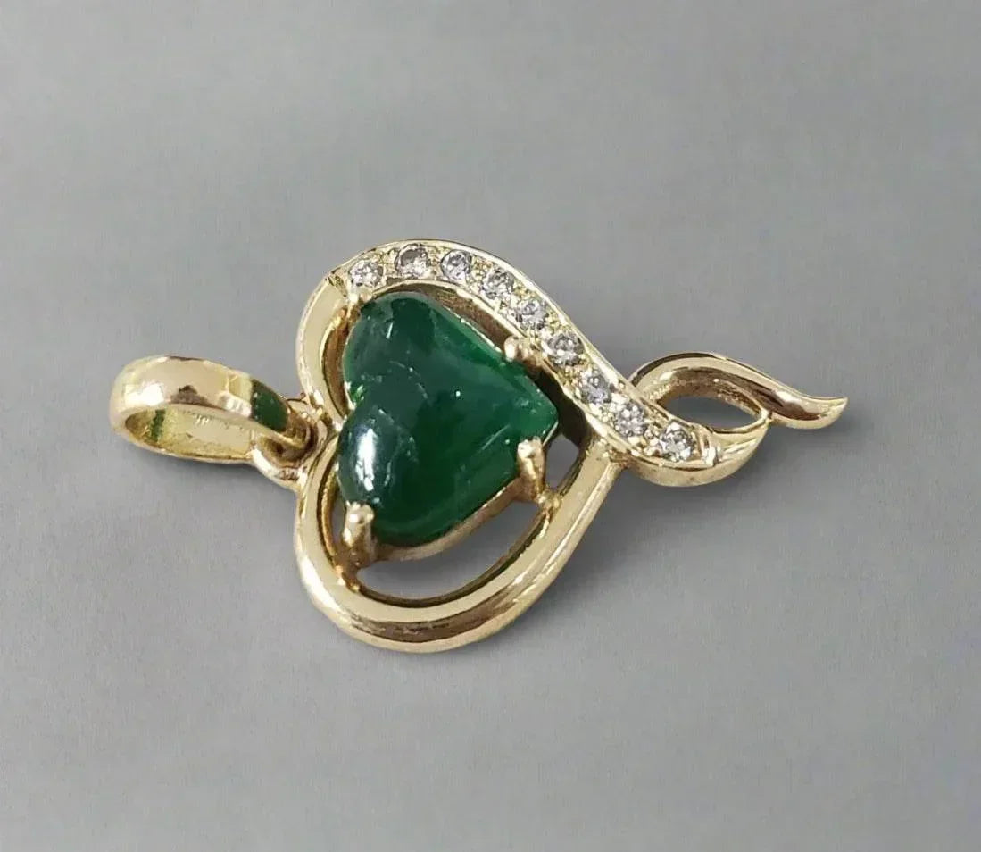 Cabochon Heart Emerald and Brilliant Cut Diamond 14k Gold Pendant - K Jewelry Accessories