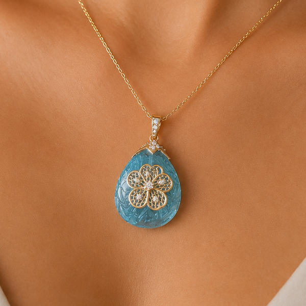 Pendentif paon classique en or 14 carats serti d'aigue-marine et de rubis