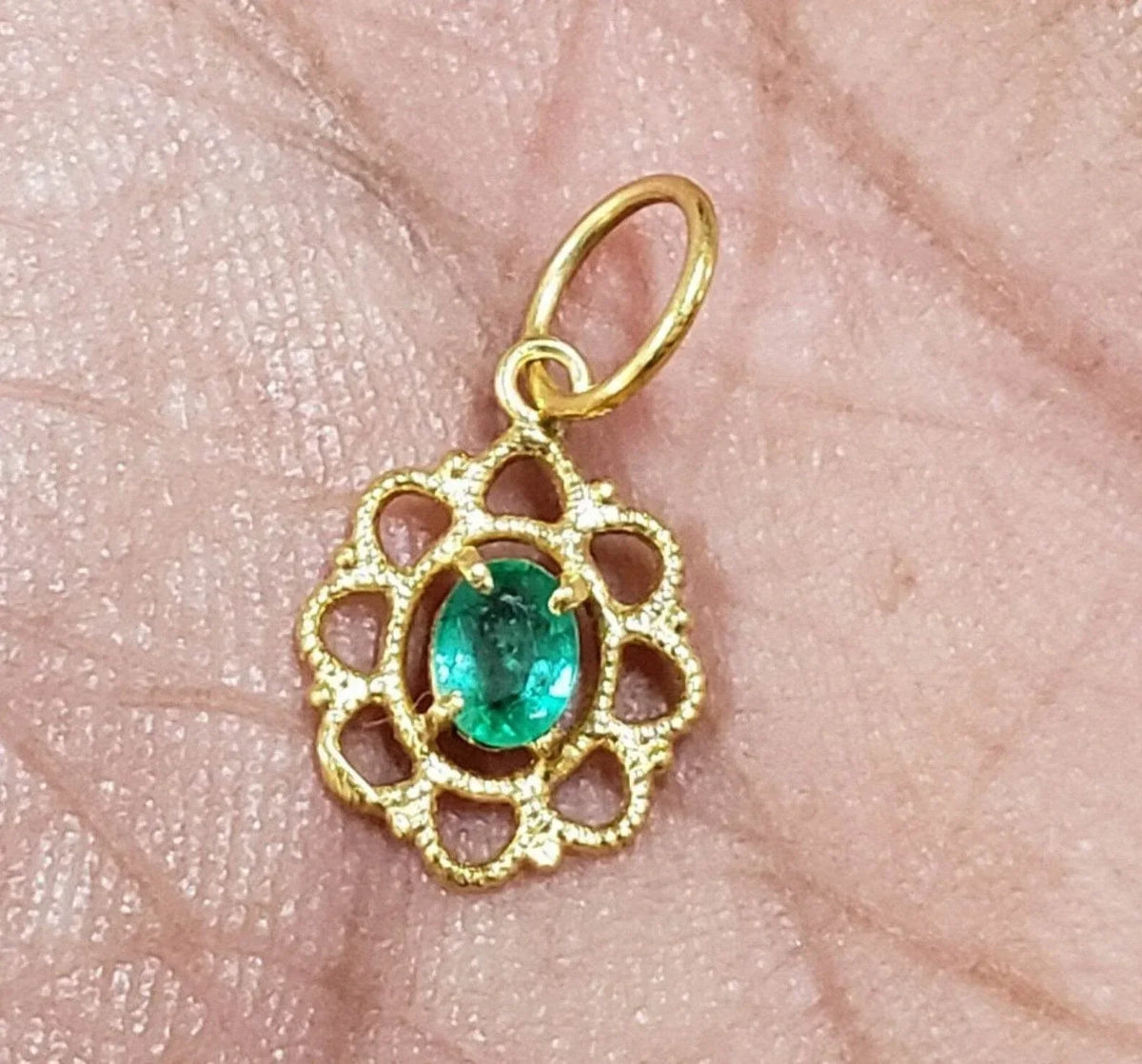 18k Gold Zambian Emerald Pendant Floral - K Jewelry Accessories