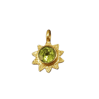 Gold Vermeil Star Shape Peridot Charm - K Jewelry Accessories