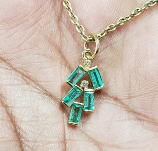 18k Gold Zambian Emerald with Diamond Pendant - K Jewelry Accessories