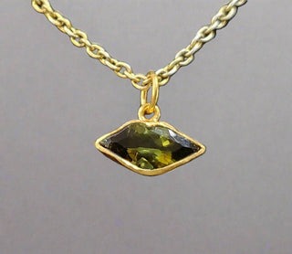 18k Rare Green Tourmaline Gold Lips Pendant - K Jewelry Accessories