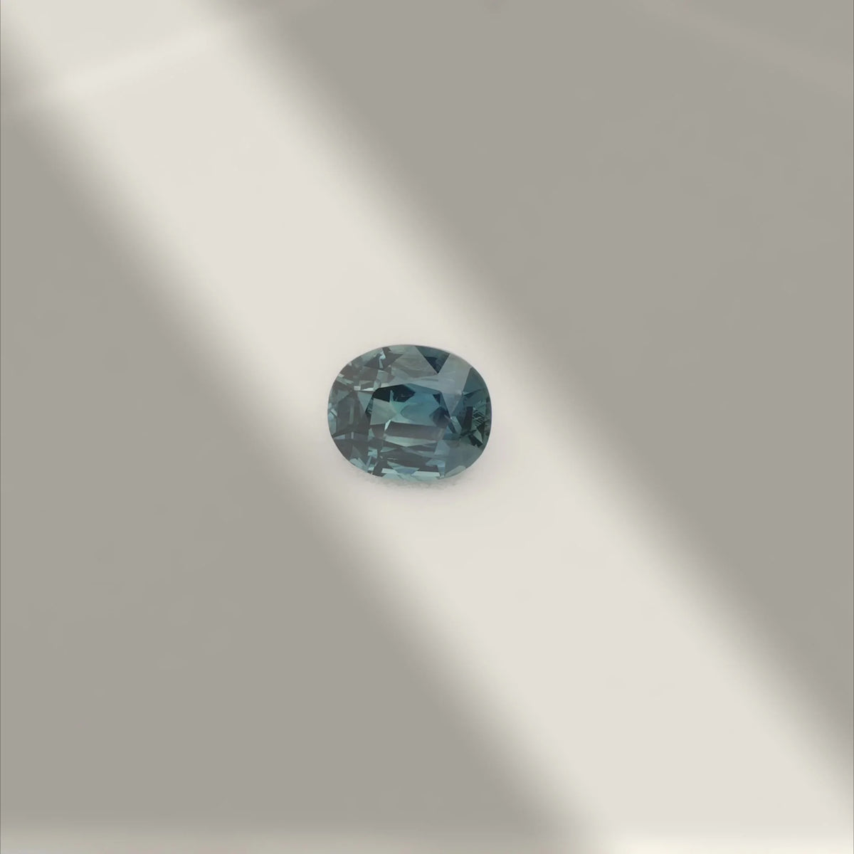 1.64 ct. Natural Teal Sapphire Oval Shape -#MP15