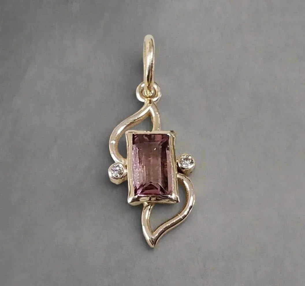 Baguette Pink Tourmaline and Diamond Gold Pendant - K Jewelry Accessories