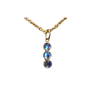 14k Gold Rainbow Moonstone Pendant - K Jewelry Accessories