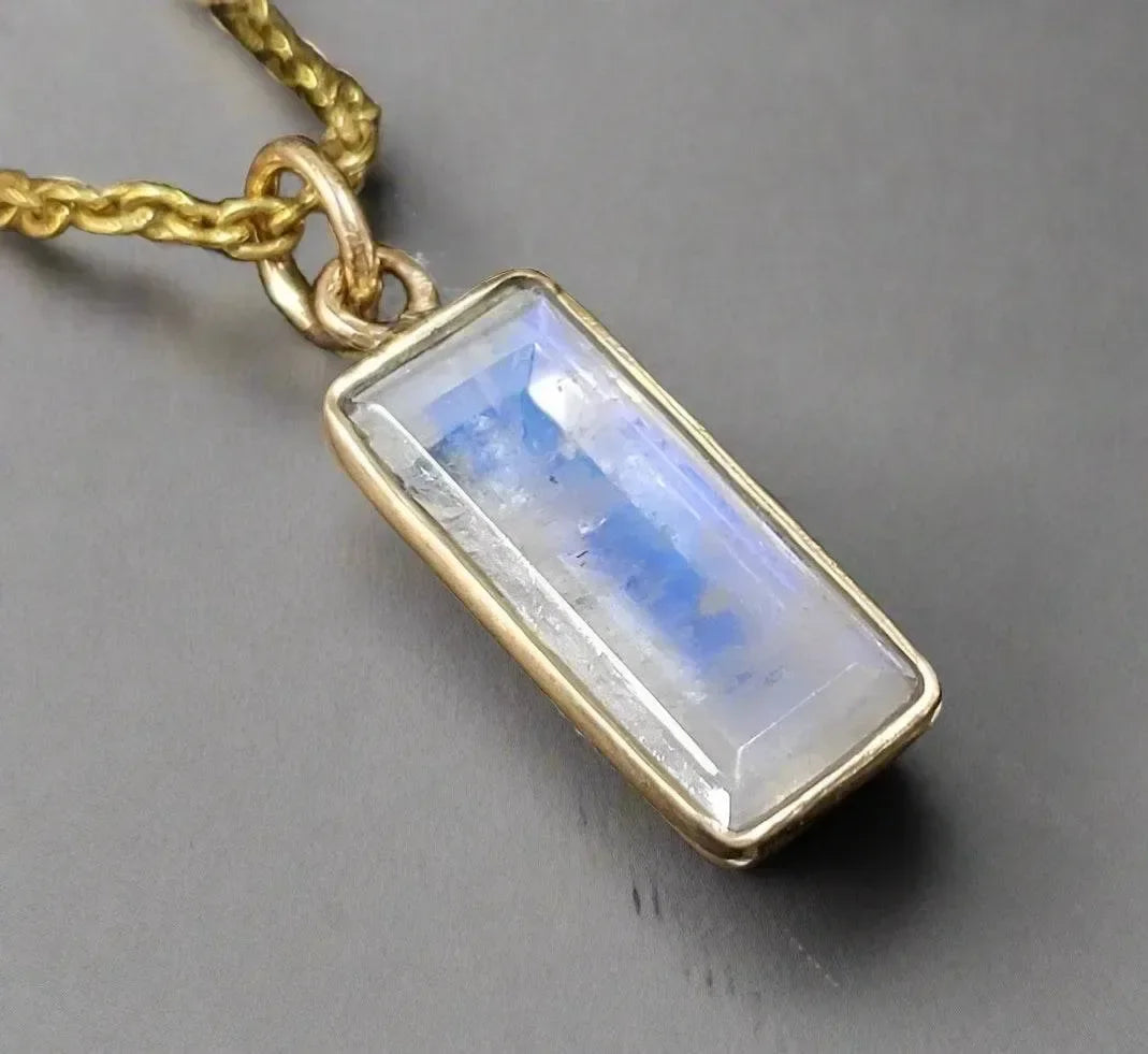 14k Gold Bezel Set Moonstone Baguette Pendant - K Jewelry Accessories