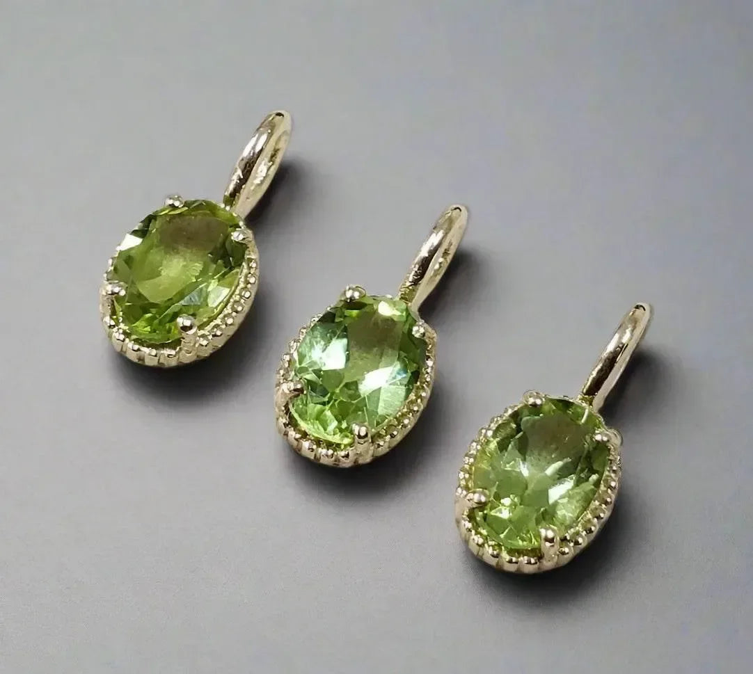 14k Gold Handmade Oval Peridot Pendant - K Jewelry Accessories