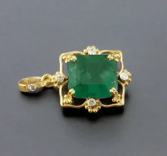 14k Gold Zambian Emerald & Diamond Pendant - K Jewelry Accessories