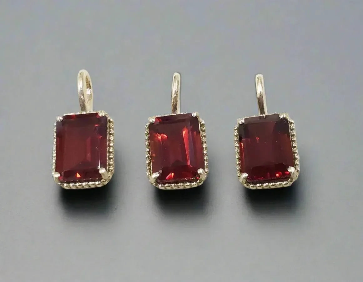 Handmade 14K Garnet Gold Pendant - K Jewelry Accessories