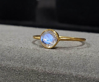 14k Gold Blue Schiller Rainbow Moonstone Ring, - K Jewelry Accessories