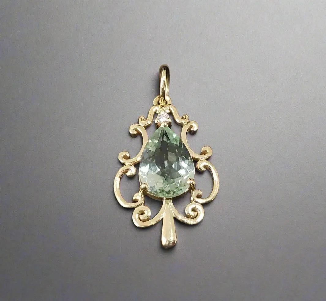 Pear Green Tourmaline Gold Pendant: Decorated Tree with diamond - K Jewelry Accessories