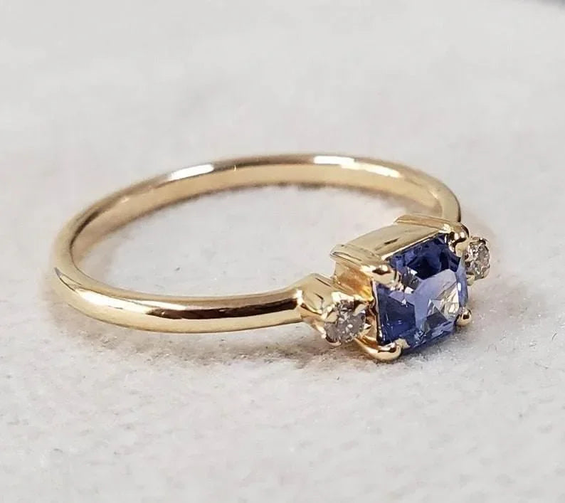 Princess Cut Tanzanite 14k Gold Ring with Diamond Accents - K Jewelry Accessories