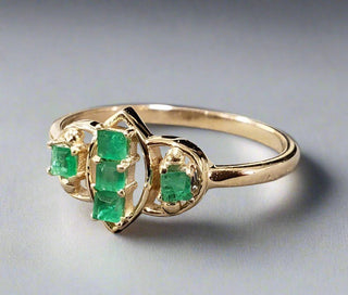 Bague pour femme en or 14 carats avec émeraude zambienne et diamant
