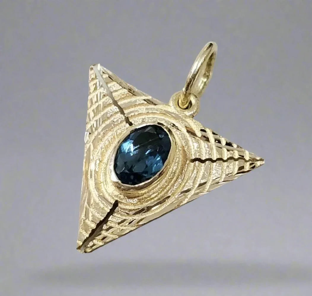 Lazer Cut 14k Gold London Blue Topaz Pendant - K Jewelry Accessories