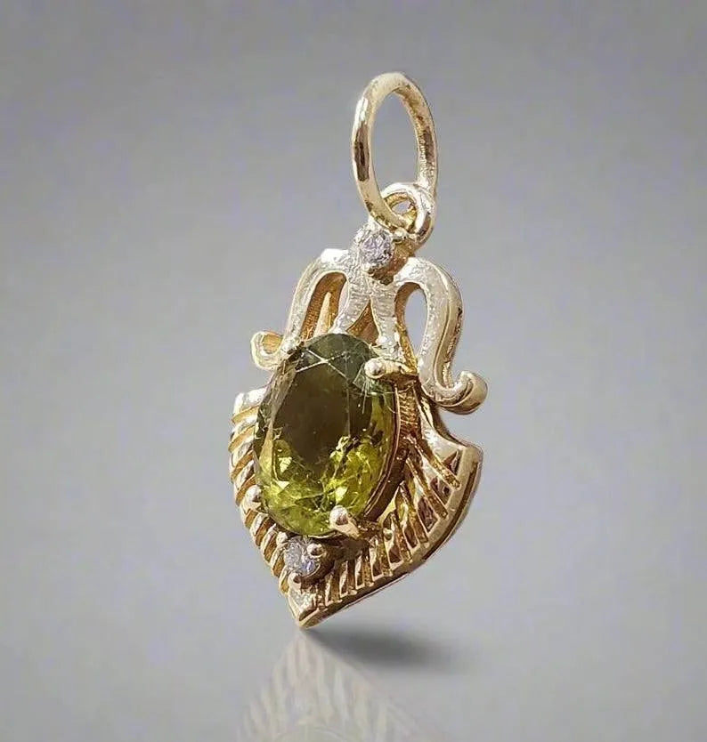 Lemon Green Tourmaline 14k Gold Pendant: Oval Diamond Accent - K Jewelry Accessories