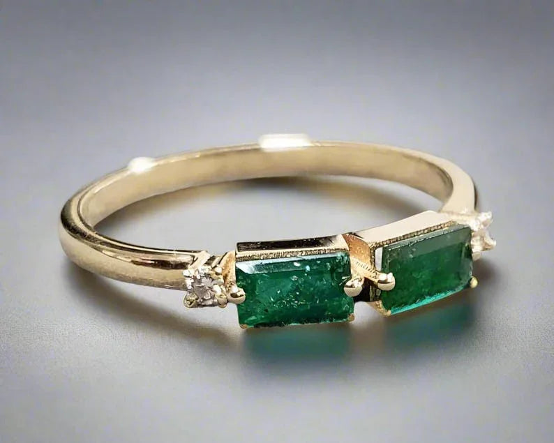 Dainty 14k Gold Baguette Emerald & Diamond Stackable Ring