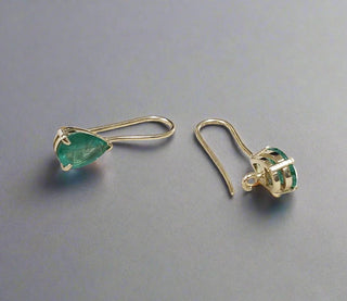 14k Gold Natural Pear Emerald Earring For Women