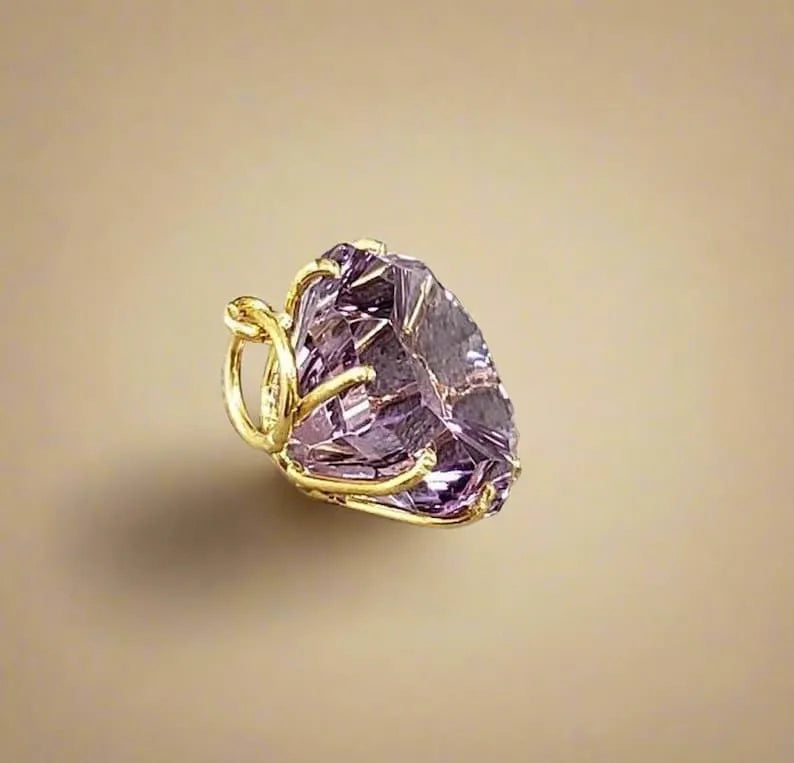 18 Karat Gold Amethyst Anhänger