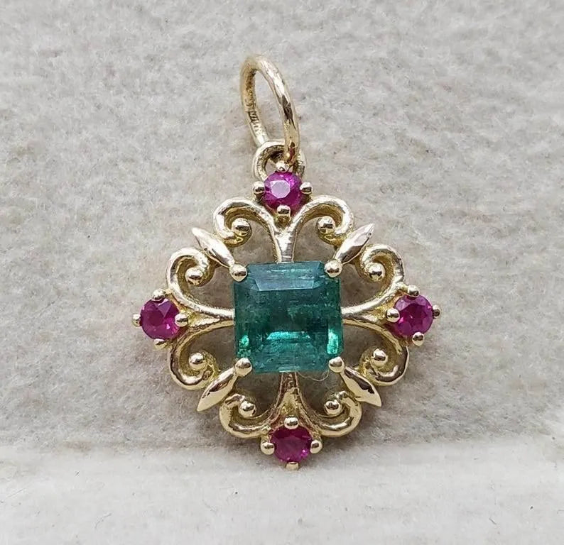 Zambian Emerald Ruby Gold Pendant: Art Deco Fine Jewelry - K Jewelry Accessories