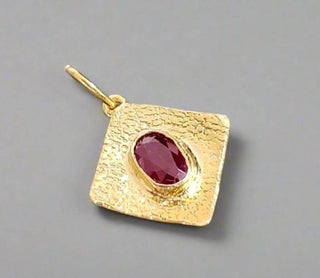 Natural Ruby Gold Pendant Hammered Gold Precious Gemstone - K Jewelry Accessories