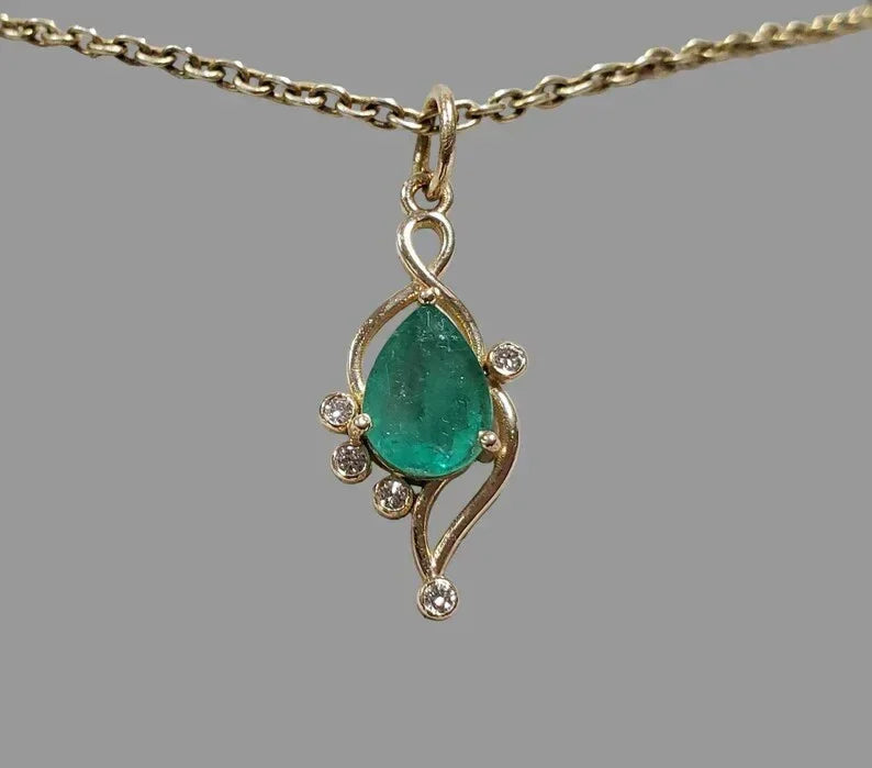 Natural Emerald Teardrop Pendant • 14k Gold Diamond Accent Necklace - K Jewelry Accessories