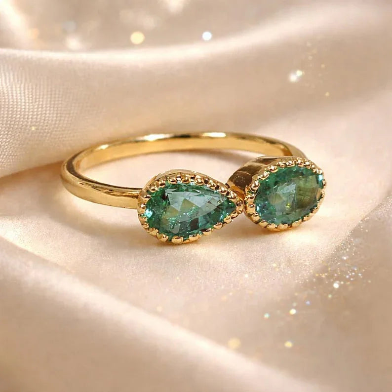 14K Gold Natural Emerald Ring | Toi et moi Engagement Ring