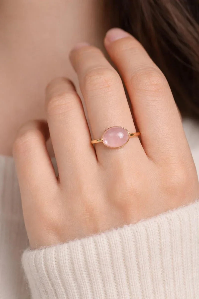 14k Gold Rose Quartz Ring – Oval Cabochon Pink Gemstone Ring