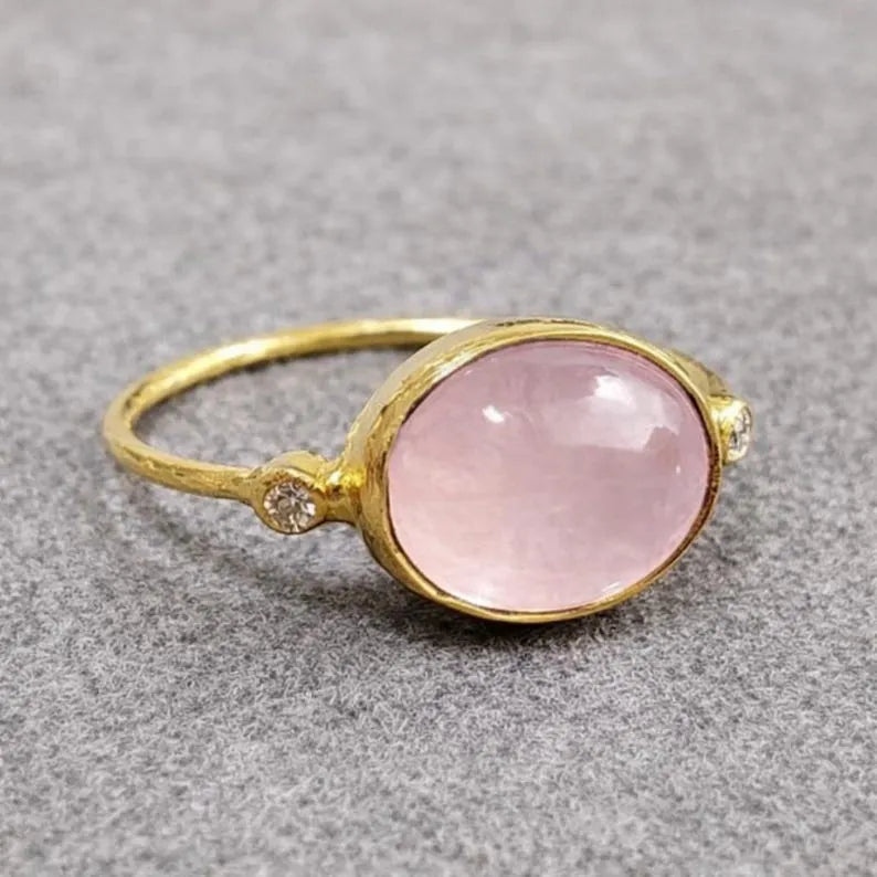 18K Gold Oval Rose Quartz Ring with Diamond Accents
