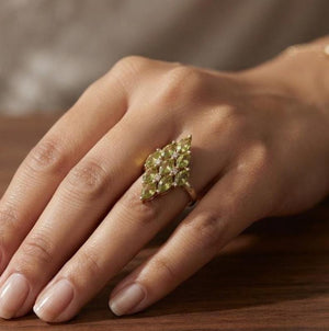 14K Gold Natural Green Peridot and Diamond Ring