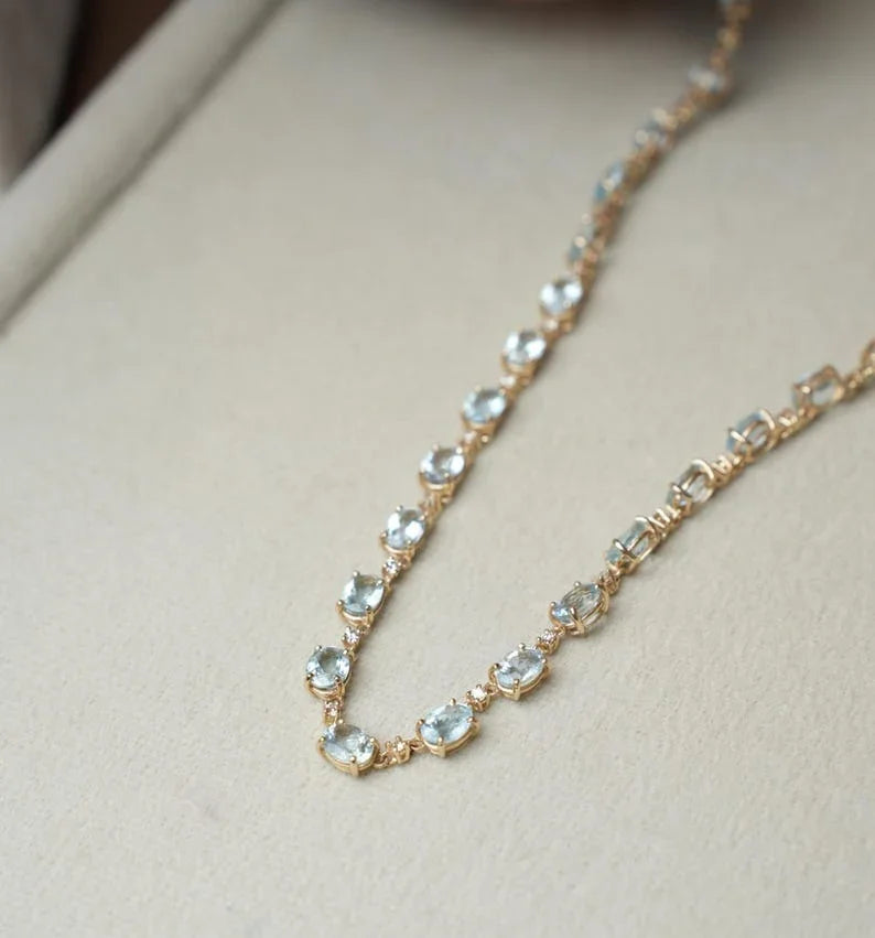 14K Gold Aquamarine Necklace With Diamonds
