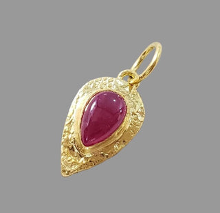 18K Gold Cabochon Ruby Charm Pendant