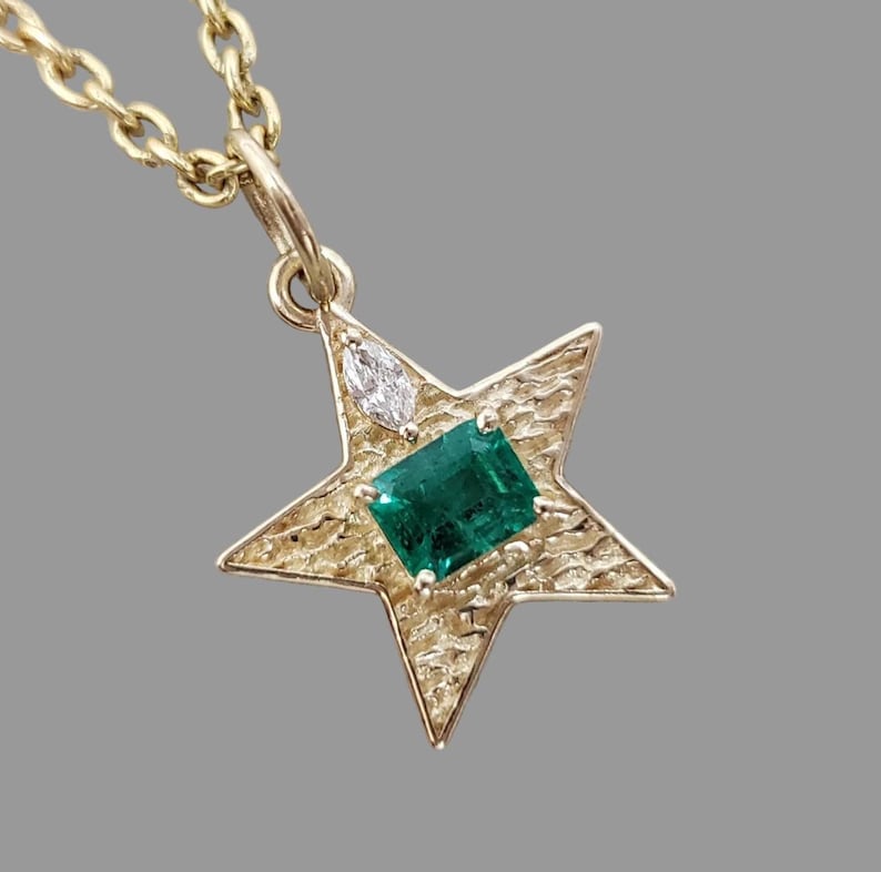 Textured 14K Solid Gold Natural Emerald & Diamond Star Pendant