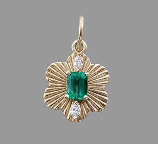14K Gold Natural Emerald & Diamond Flower Pendant