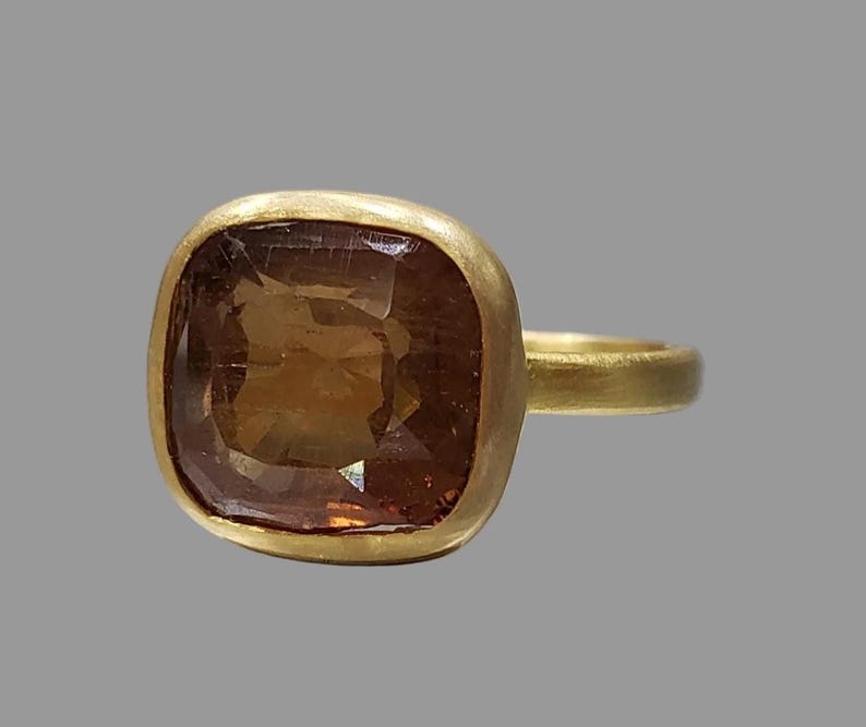 Bague cœur en or 14 carats avec topaze bleue de Londres