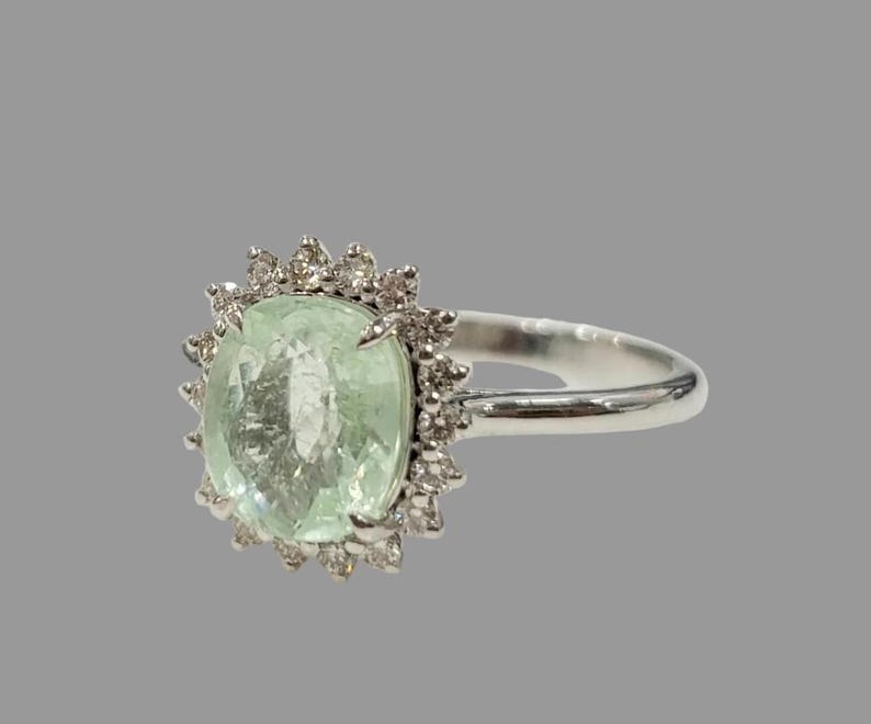 18k White Gold Paraiba Tourmaline & Diamond Ring