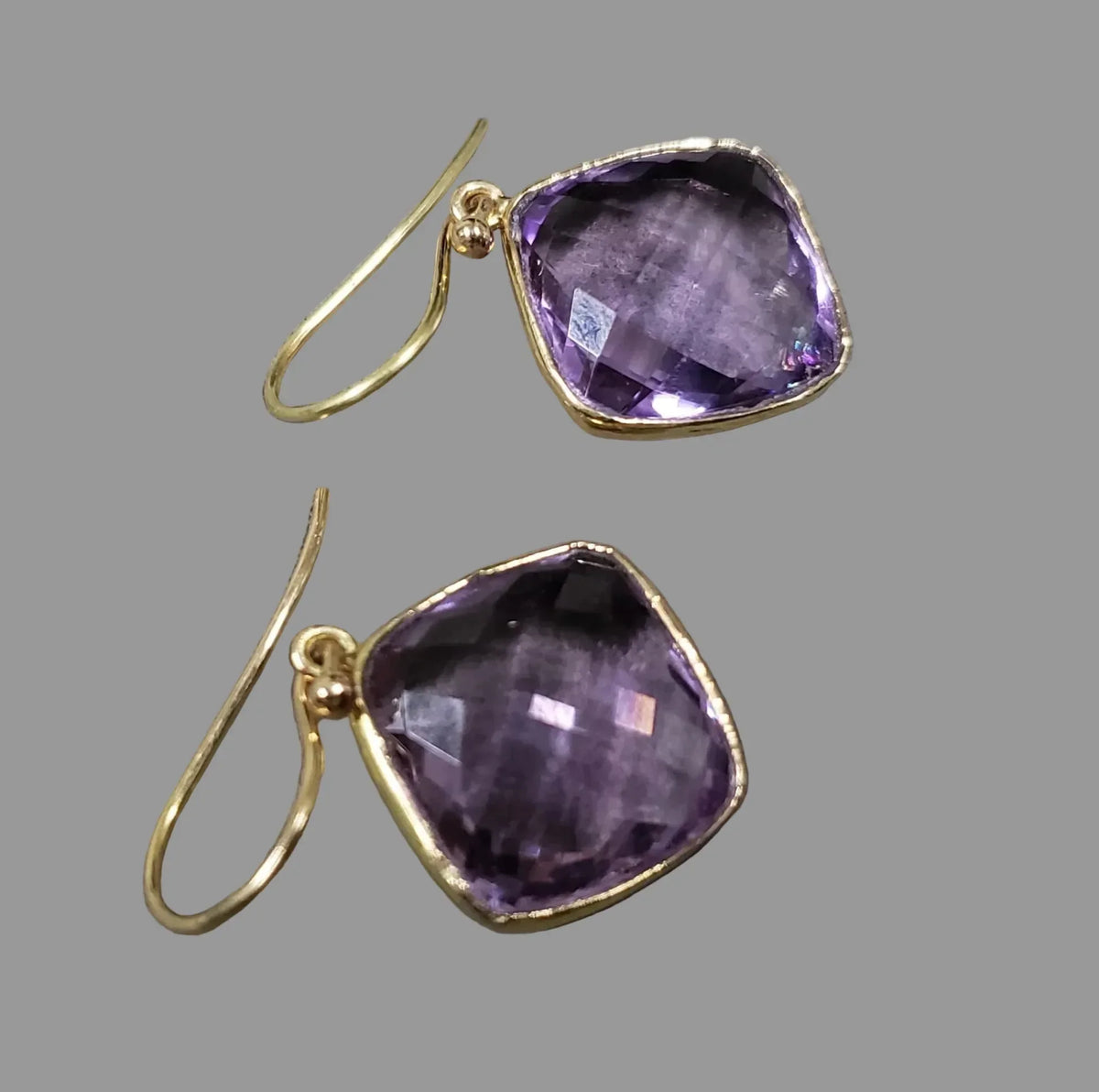 14k Gold Amethyst Earrings: Checker Cut Cushion Gemstone - K Jewelry Accessories