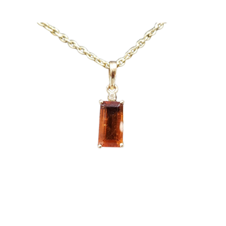 14k Gold Orange Garnet Pendant: Natural Gemstone Jewelry