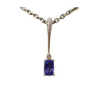 Natural Tanzanite & Brilliant Cut Diamond Pendant