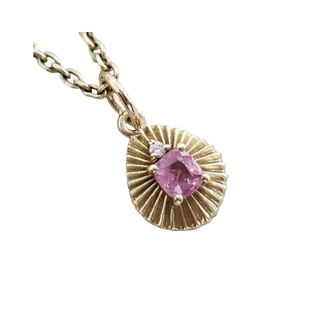 Charm spinelle rose en or 14 carats