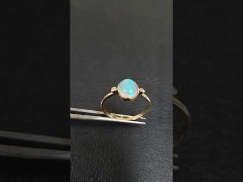 Oval Shape Solid Gold 14k Opal Diamond Ring