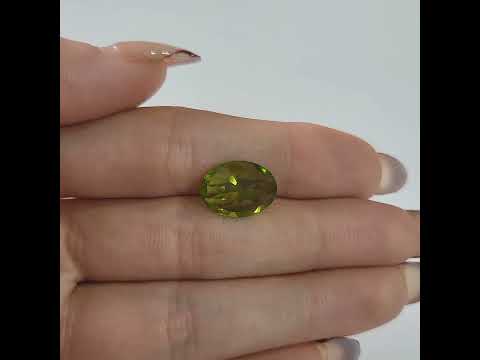 4.50 ct. Natural Green Peridot Oval Shape - #PD47