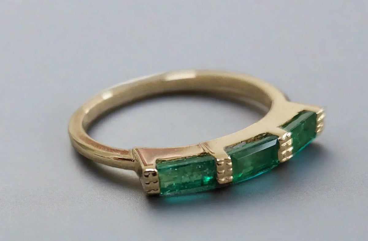 14k Gold Zambian Baguette Emerald Ring - K Jewelry Accessories