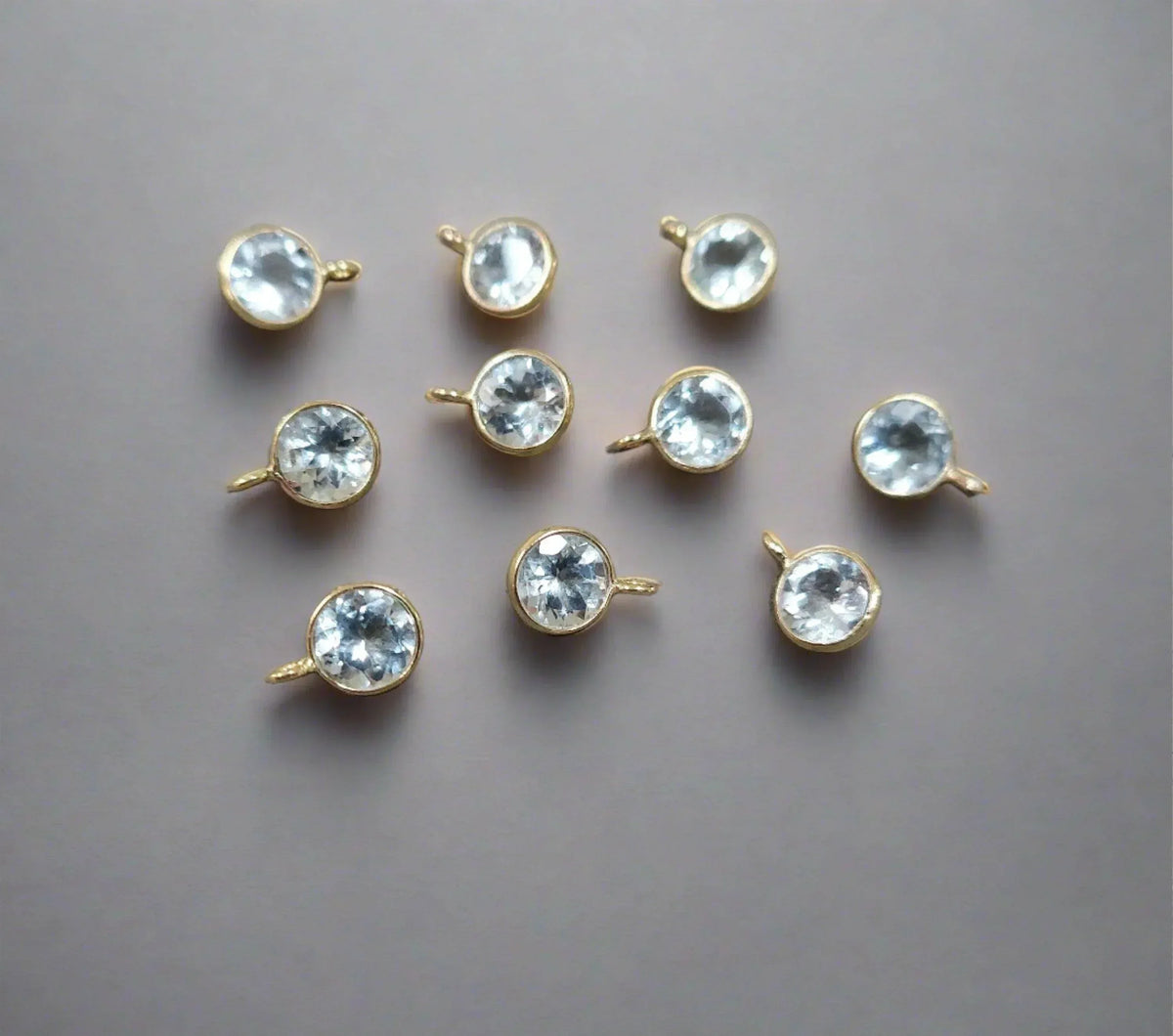 18k Gold 5 mm Round Aquamarine Dainty Charm For Women - K Jewelry Accessories