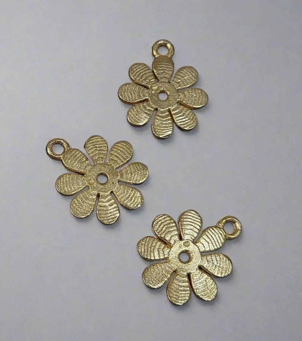 Daisy Flower Charm Gold Vermeil - K Jewelry Accessories