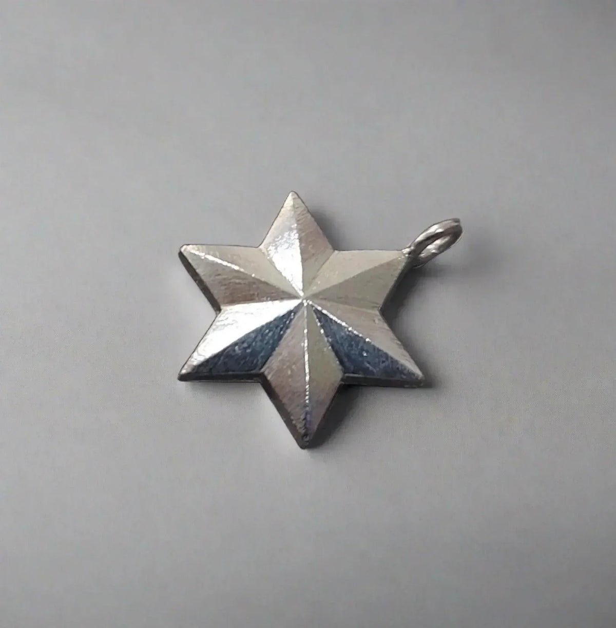 925 Sterling Silver Star Charm – Celestial Elegance - K Jewelry Accessories